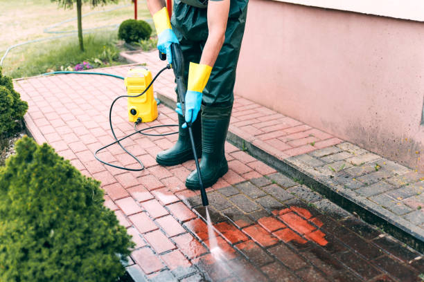 Best Garage Pressure Washing  in Gladewater, TX